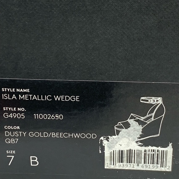 Coach Suede/Leather Platform Sandals. Never worn, bought new Macys. 7.5B - Picture 13 of 13